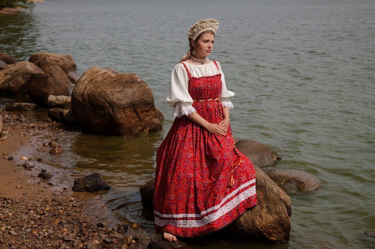 Women in Slavic costumes in Guarulhuis